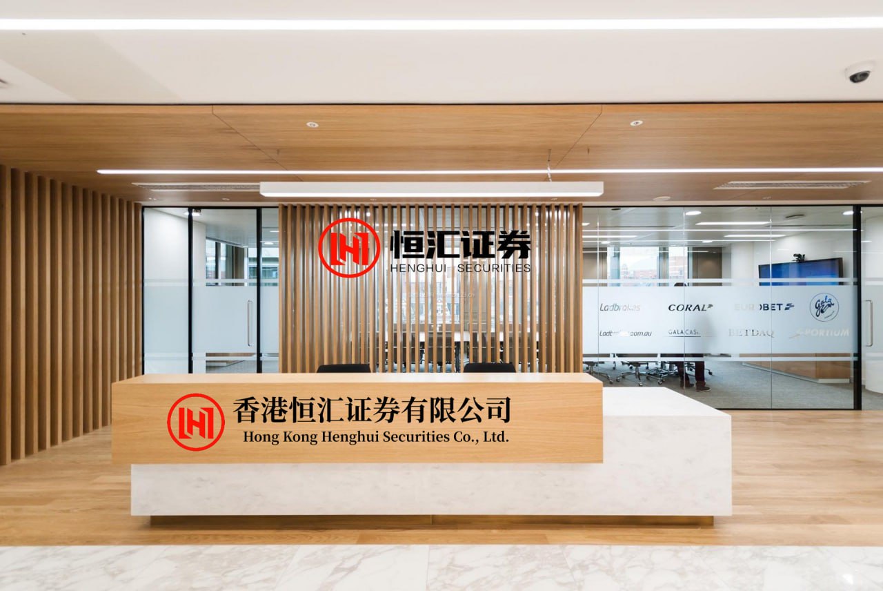 拉伯配资官网 伊媒：美方已开始解除对伊海上封锁！原油大跌！特朗普，最新发声